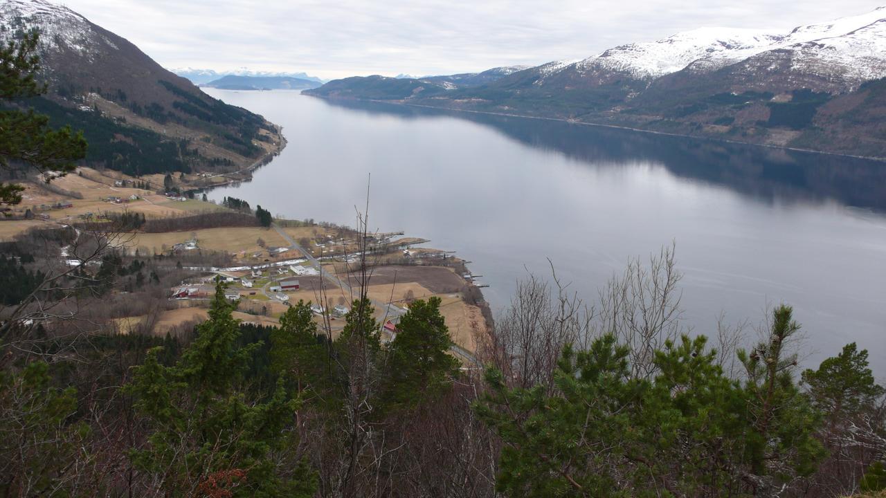 Vila Staurset Gard Mittet Exteriér fotografie